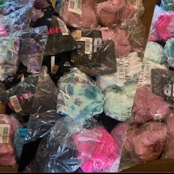BRAND NEW VICTORIA’S SECRET & PINK BUNDLE