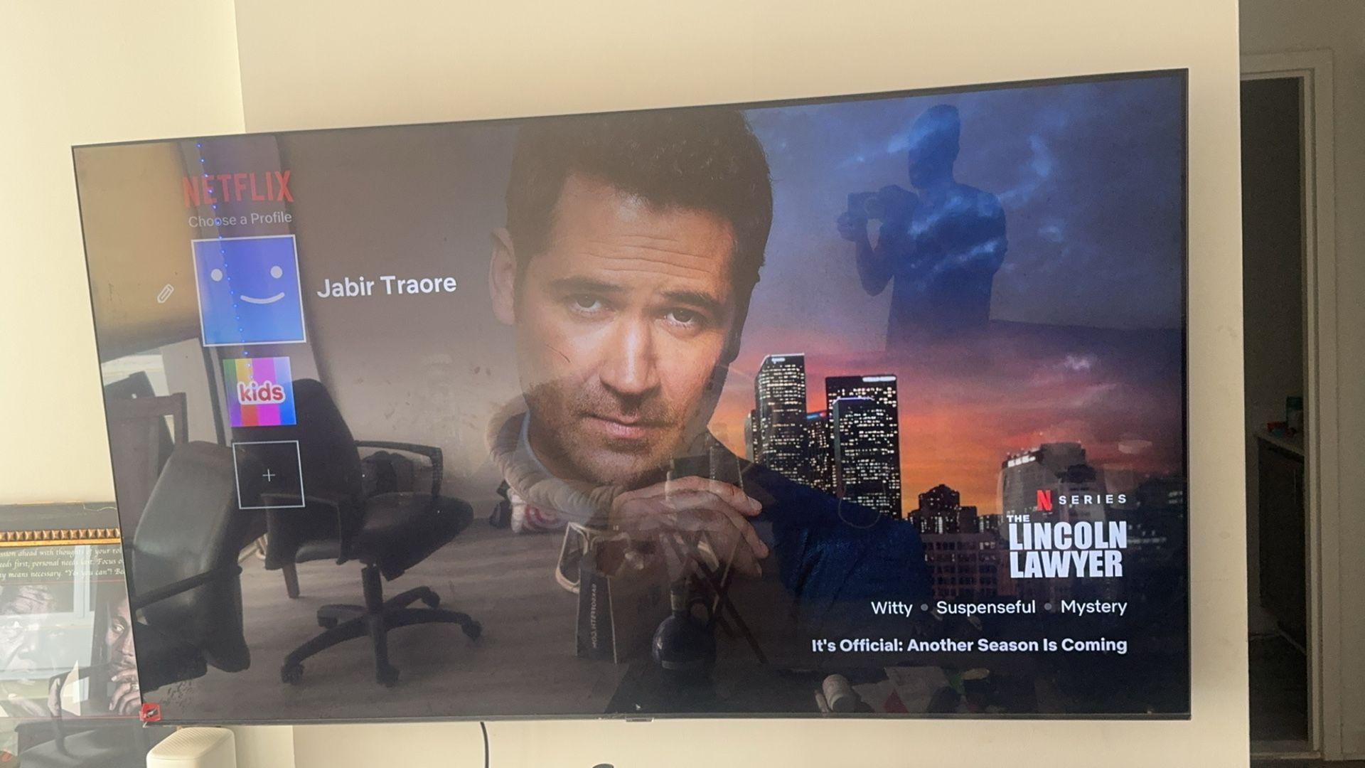 75” Samsung 4k Tv With Remote [Plastic/Stickers still On]