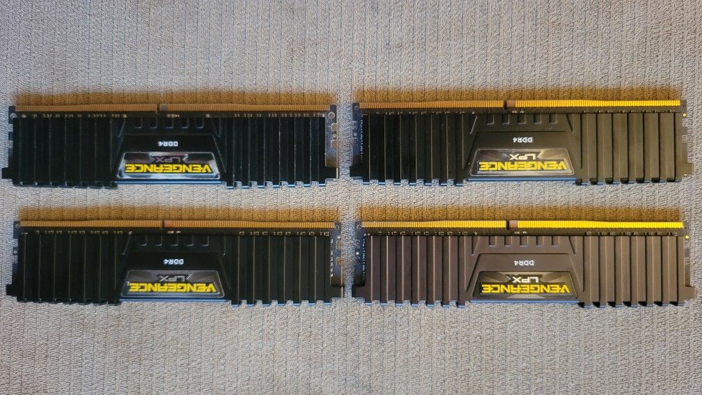 64GB (16x4) 2133MHz Corsair Vengeance LPX