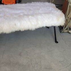 Fury Bench In Excellent Condition 