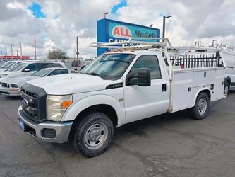 2016 Ford F350 Super Duty Regular Cab & Chassis
