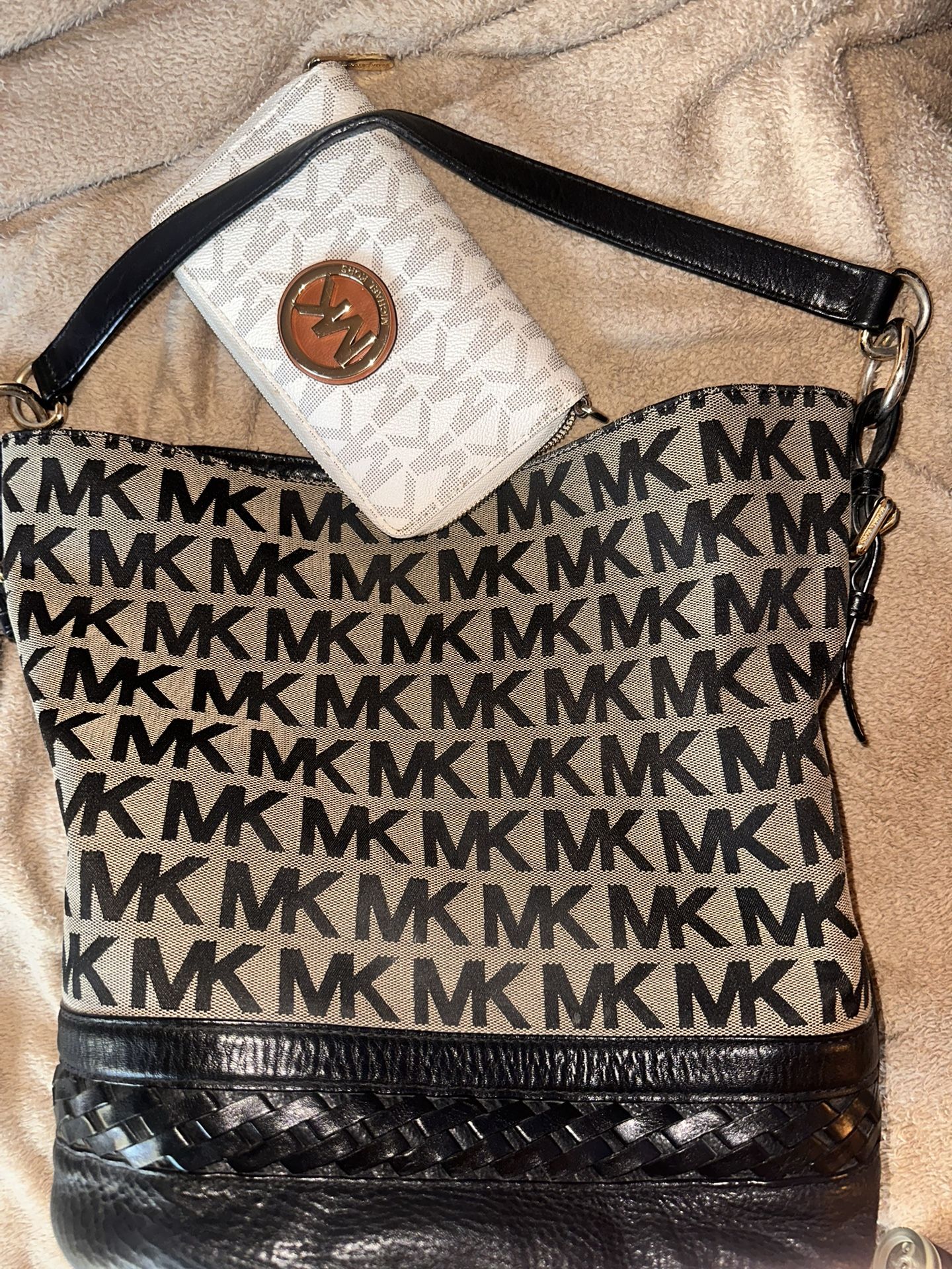 Michael Kors wallet & Bag 