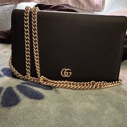 Gucci Chain Wallet 