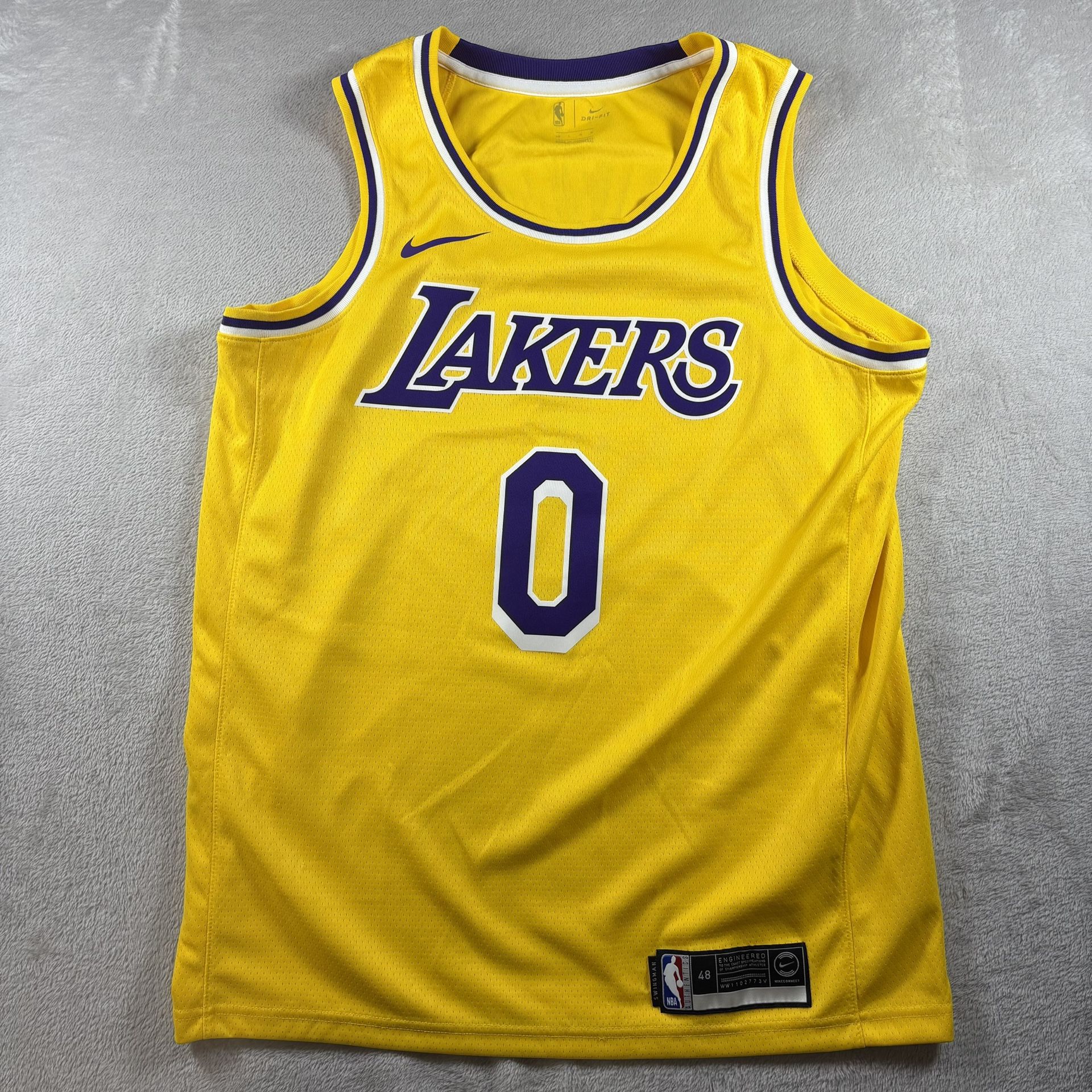 Nike Lakers Jersey Kuzma #0 Men’s Large Yellow Lakers DriFit Swingman #1A