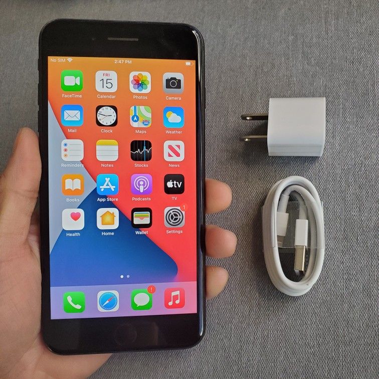 iPhone 7 Plus - UNLOCKED - Like New