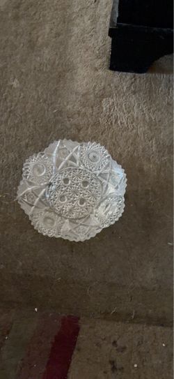 Clear Cut Glass Crystal Plate