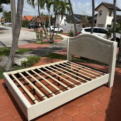 Queen Sized Bed Frame 