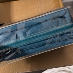 Luxury sheet sets (6)pcs