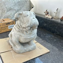 Bulldog Statue 
