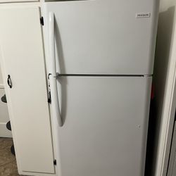 Frigidaire Refrigerator