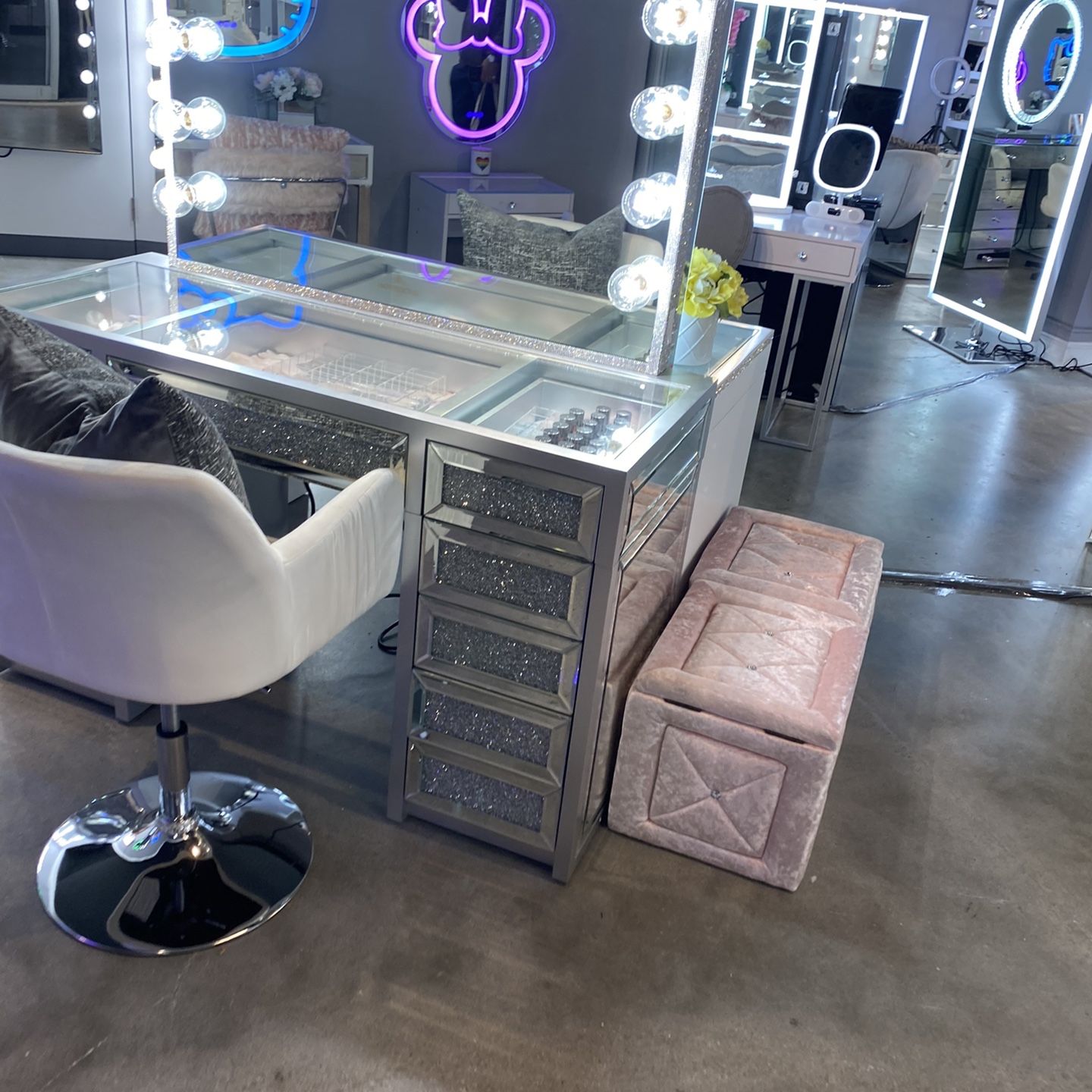 Vanity Start At 290 for Sale in Sacramento, CA - OfferUp