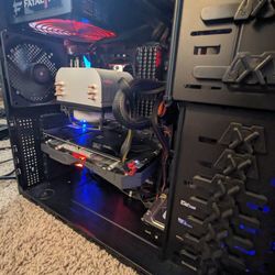 Desktop PC & 4K Monitor