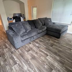 144 inches 3PC Comfy Reversible Sectional w Pillows