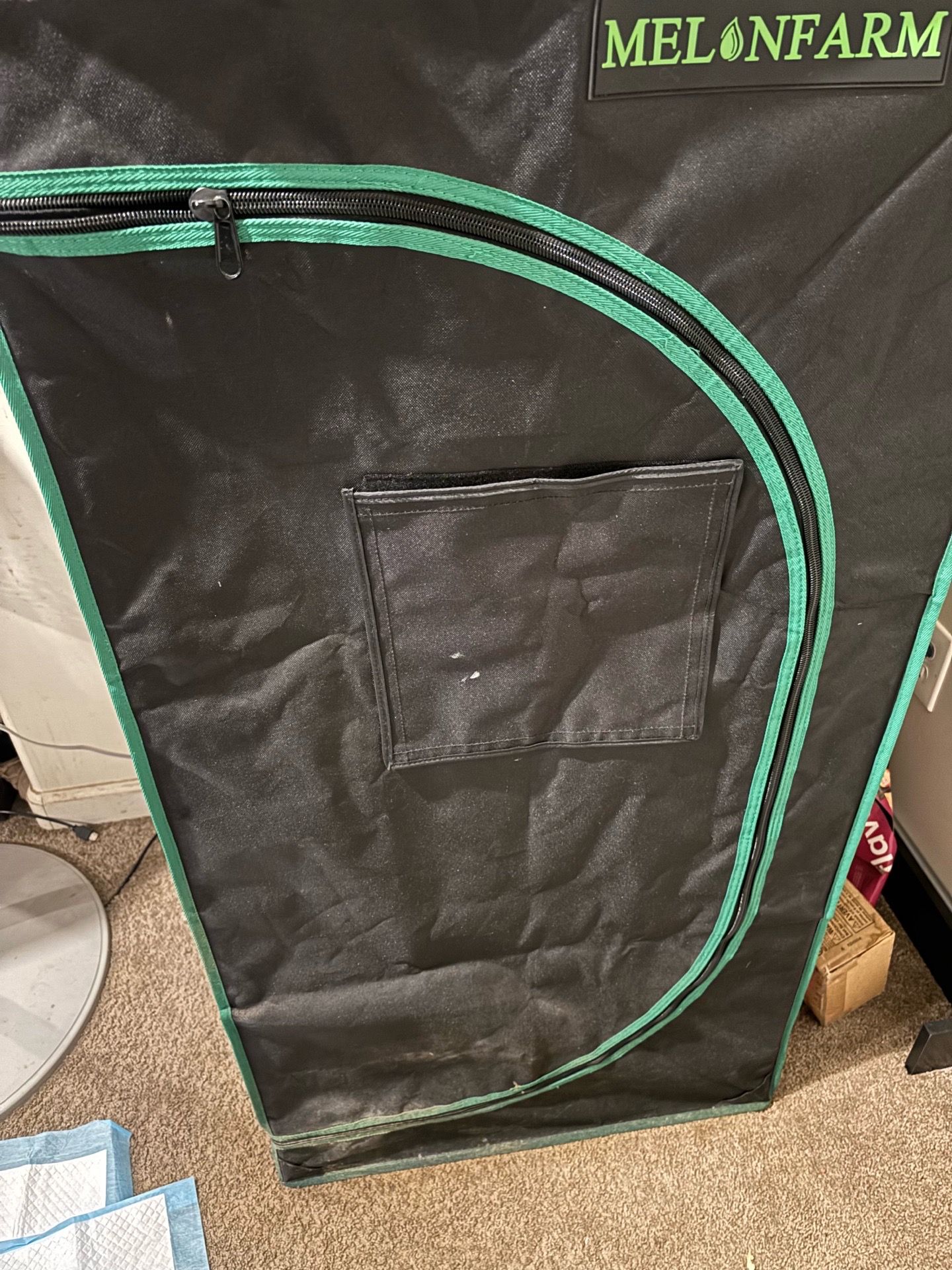 Grow tent, adjustable, light, and blower