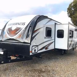 36' 2018 Heartland Wilderness RV Travel Trailer  WD3125BH w/Slide.