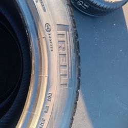 1 llanta 275 45 R21 Pirelli Scorpions Zero