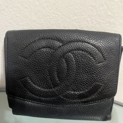 Channel Women’s Vintage Leather Wallet 