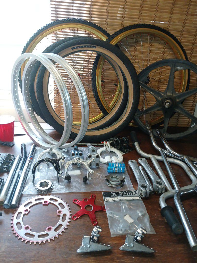 BMX Parts/tires Ext... 