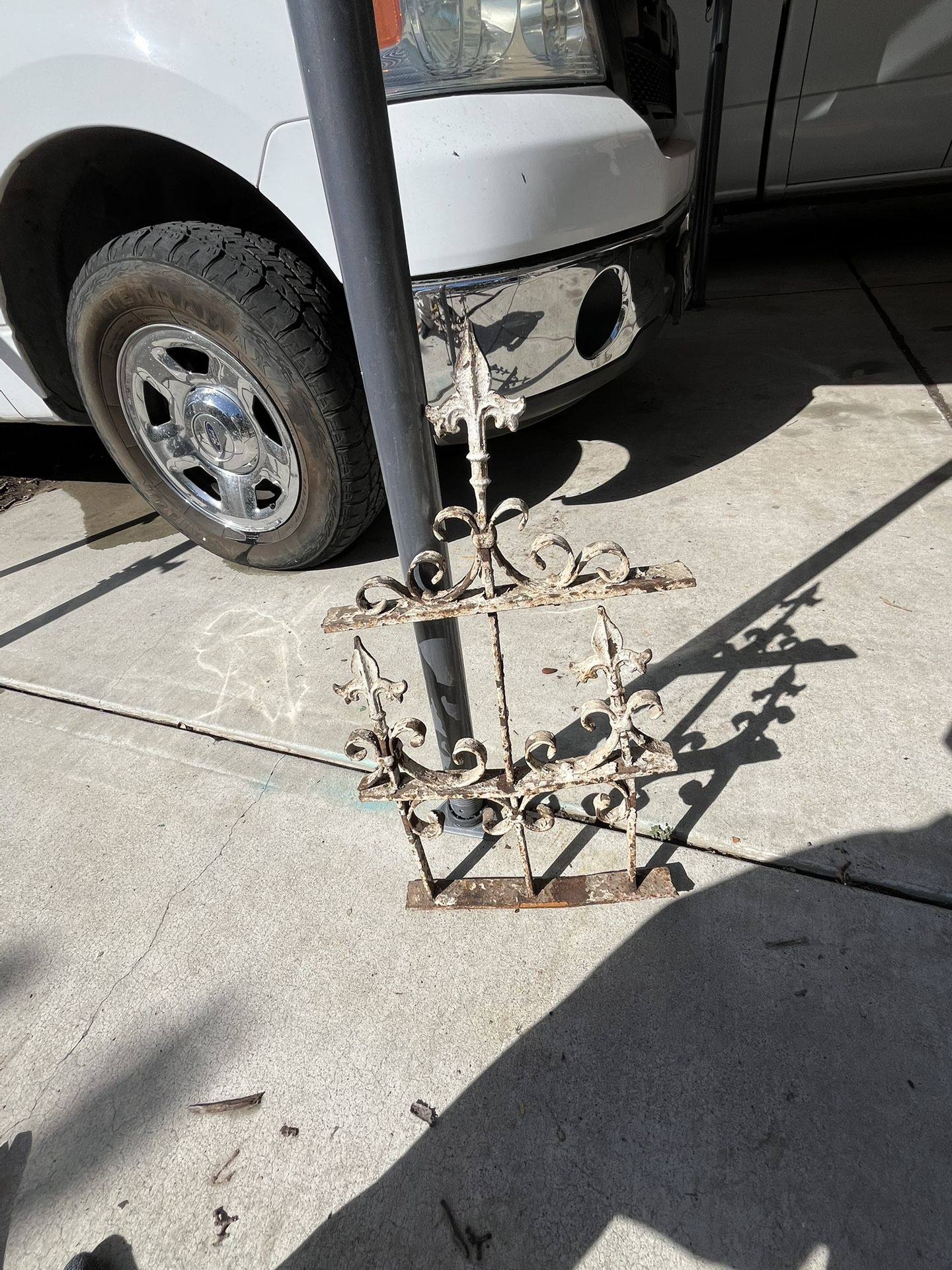 Victorian Cast Iron Ornament