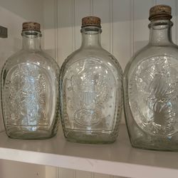 Bicentennial Last Flasks With Metal Cap.