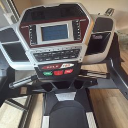 Treadmill 