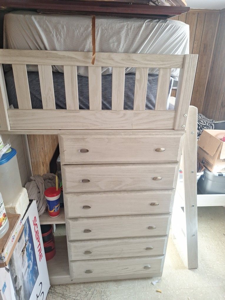 Bunk Bed With A Full Size Bed On Bottom