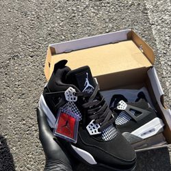 Jordan 4 white thunder ⚡️