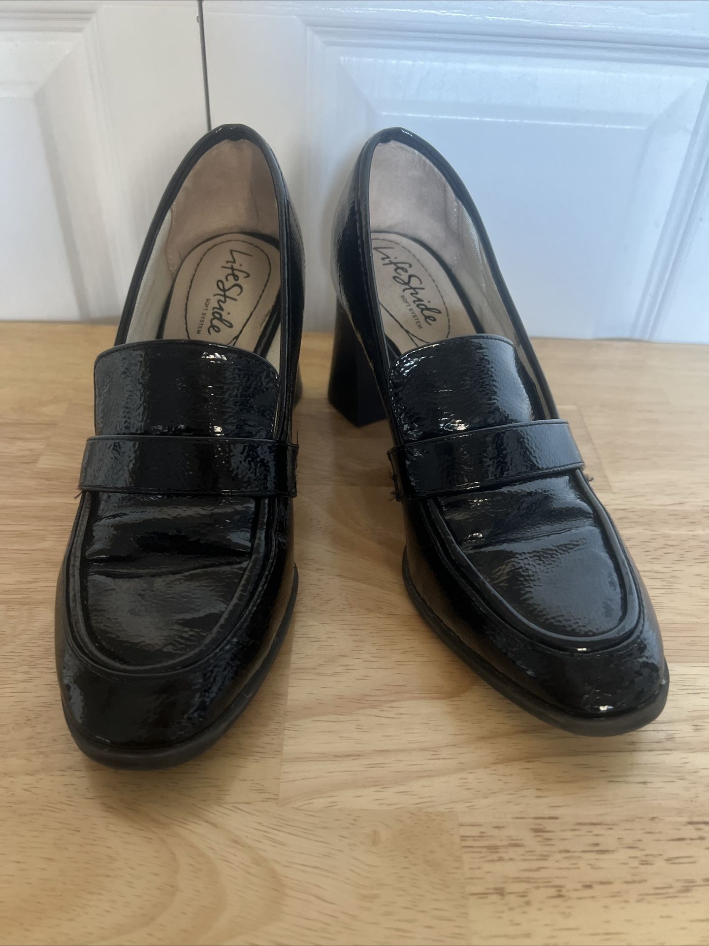 Life Stride Soft System Black Faux Leather Slip On Heels Womens Size 6.5M