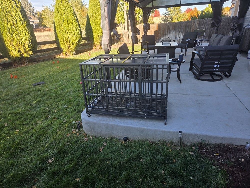 Dog Kennel 