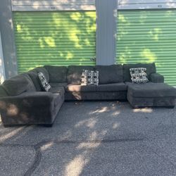 Sectional Couch - Free Delivery