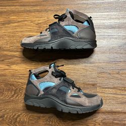 Nike Air Trainer Huarache Baroque Brown IB0497-001 Men’s Size 11 Shoes