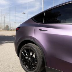 Vinyl Car Wrap Purple / Black Shift - Aura Vinyl