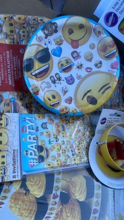 Party Stuff Emoji Theme