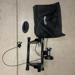 INDOOR BIKE TRAINER