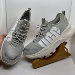 UGG Australia LA DAZE Platform Sneakers 