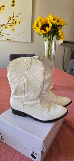Kids boots