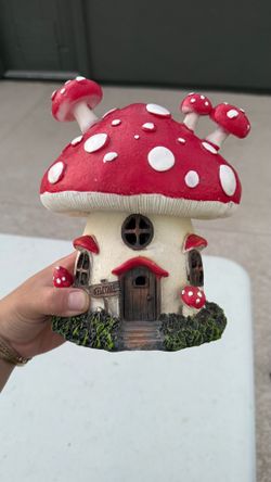 Mushroom light up house