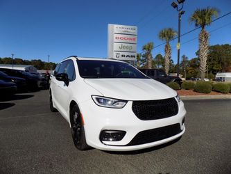 2025 Chrysler Pacifica