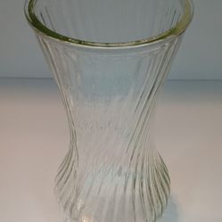 Hoosier Glass Spiral Pattern Vase