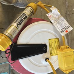 Stubby Pull drop light