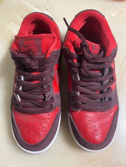 These are Nike SB Dunk Low "Cherry"