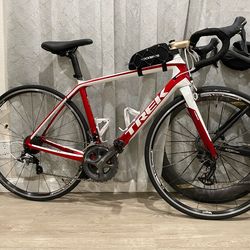 Trek Madone series five all carbón size 50cm