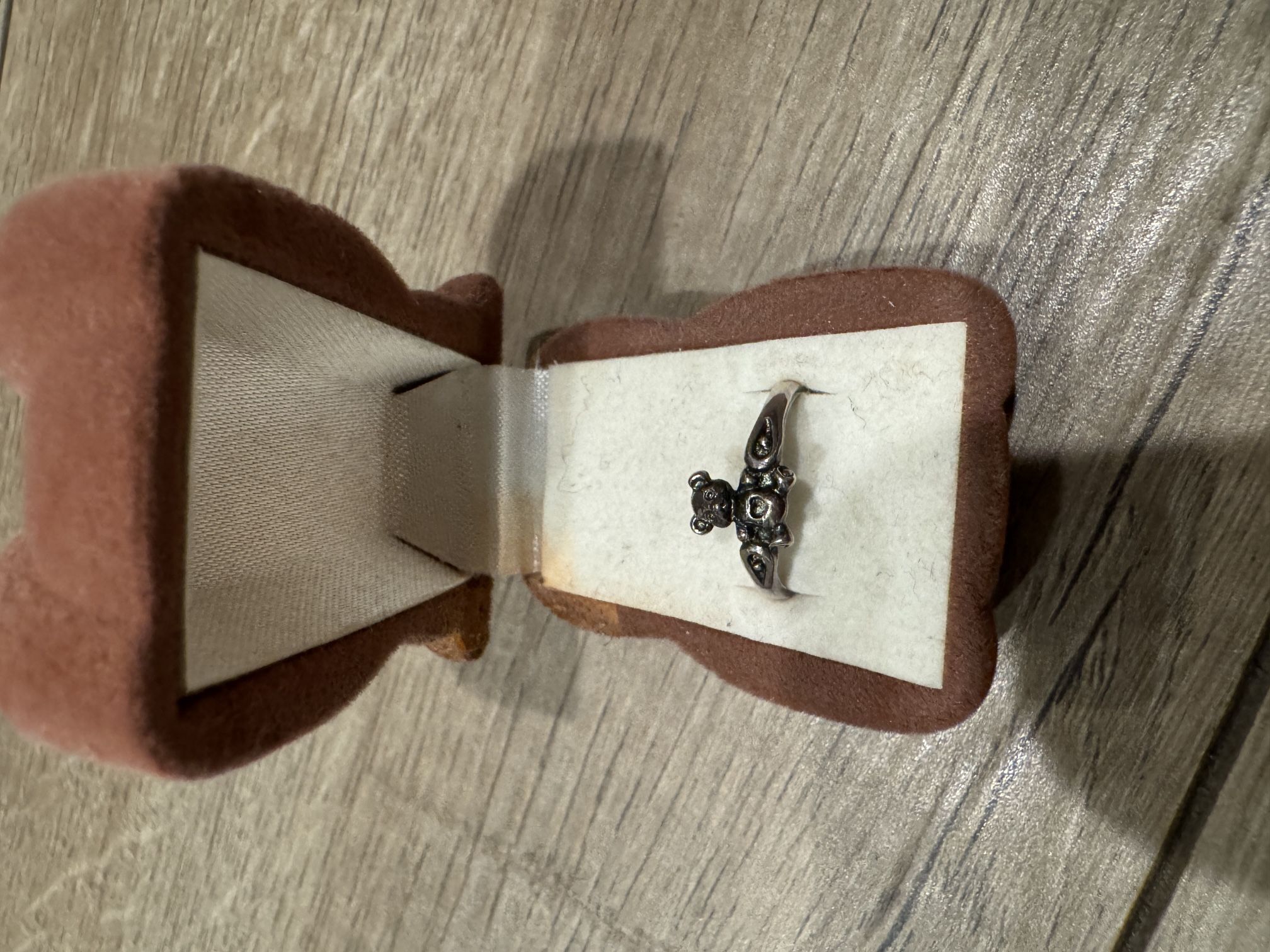 silver teddy bear Ring Size 4