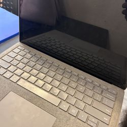 Microsoft surface Laptop 