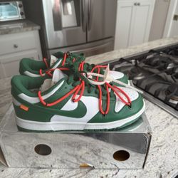 Off White Pine Green dunks 