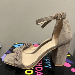 Heels, 7.5