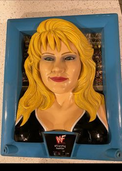 WWF Motion Activated Wall Talkers - Sable