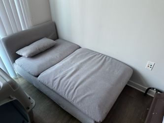 IKEA Sofa- SODERHAMN Chaise