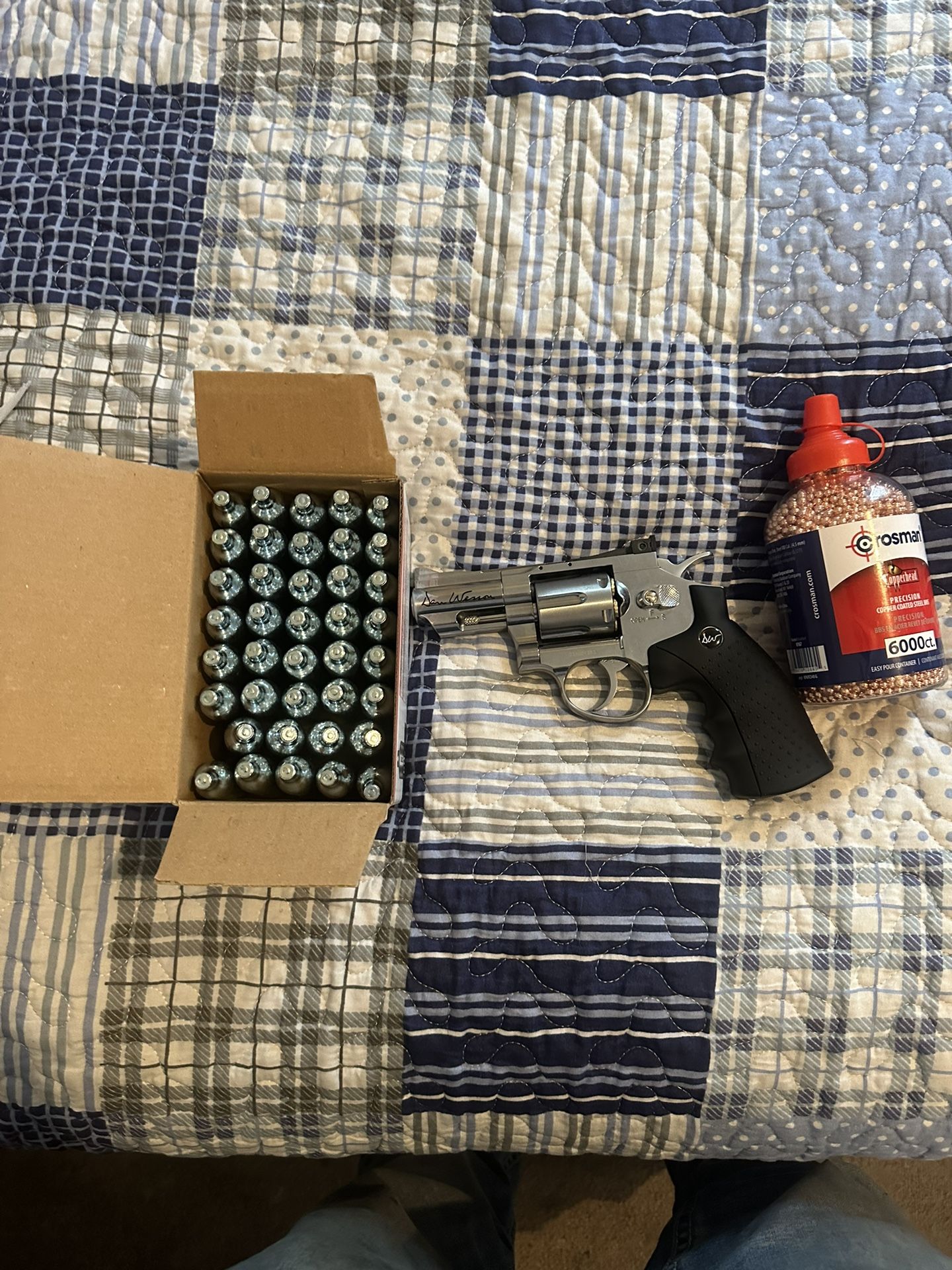 Play Fake Toy Pistol