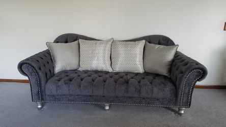 Sofas (3 pieces)